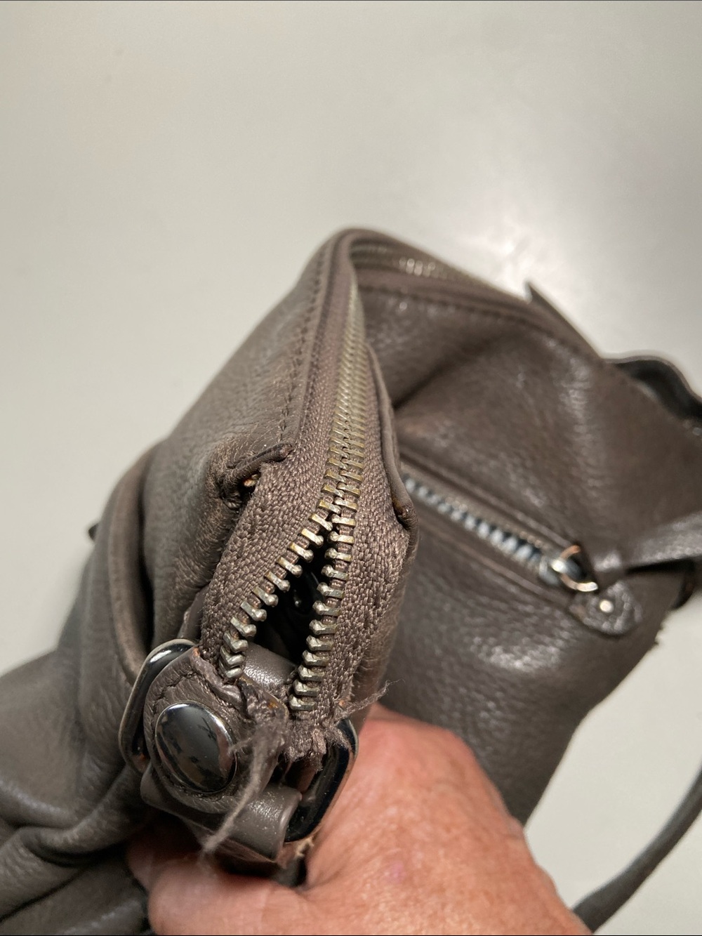 Vintage Pebble Leather Danier Leather Crossbody Bag - Picture 9 of 12